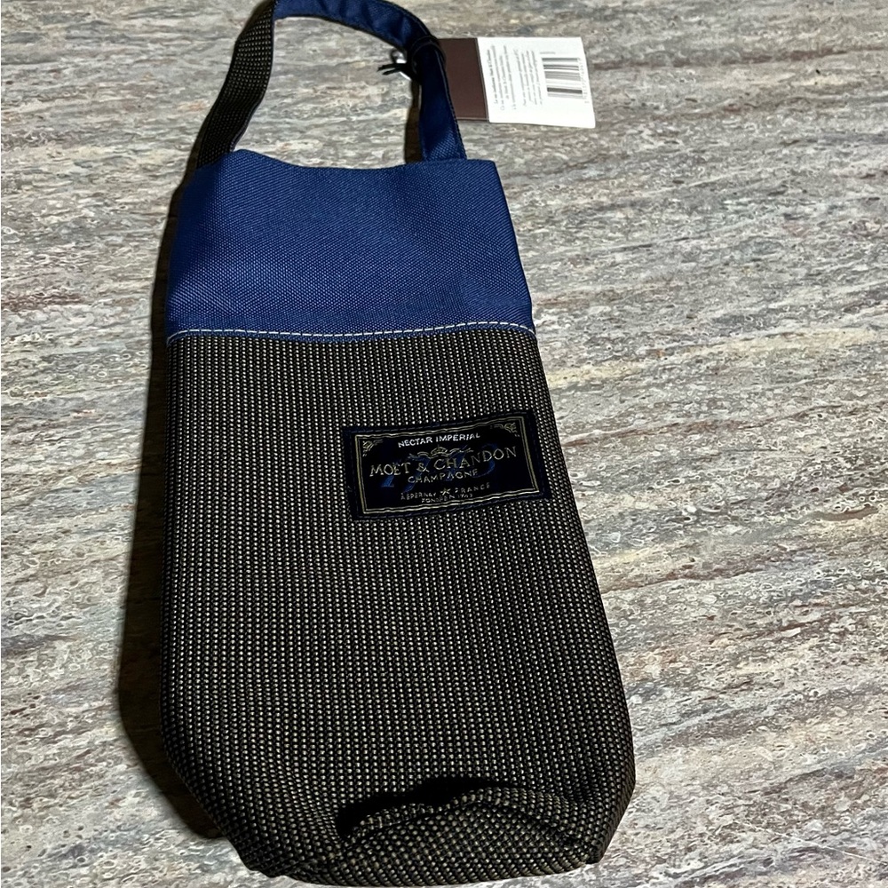NWT Moët & Chandon Blue and Tan Isotherm Bottle Tote